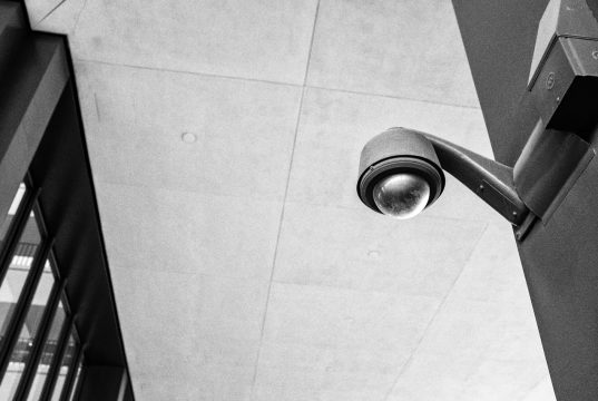 Synergia systemów: jak monitoring ugięć SENSE S-One i detekcja spiętrzenia wody SENSE DSW chronią Twój majątek
