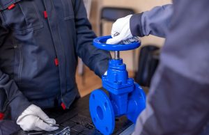 Działania badawczo-rozwojowe w branży maszynowej: jak innowacje w hydraulice kształtują przyszłość przemysłu